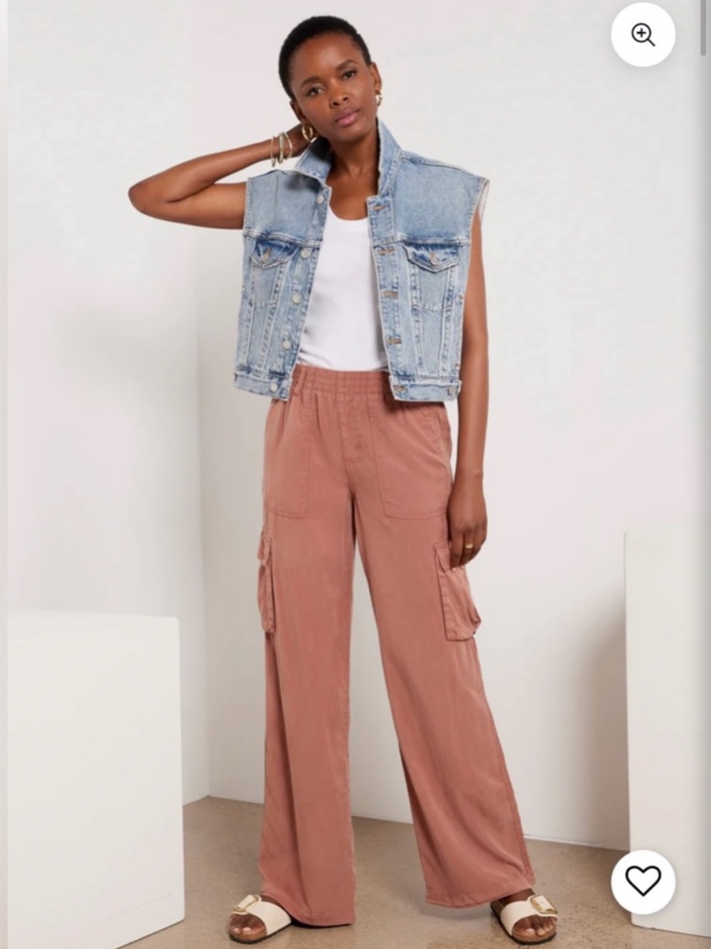 Dusty Rose Wide-Leg Cargo Pants